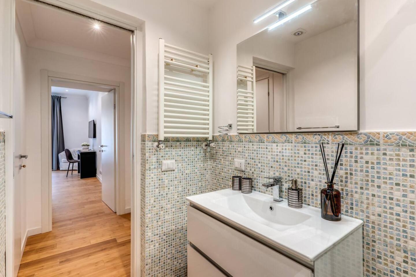 Charming Flat By The Vatican Rome Buitenkant foto