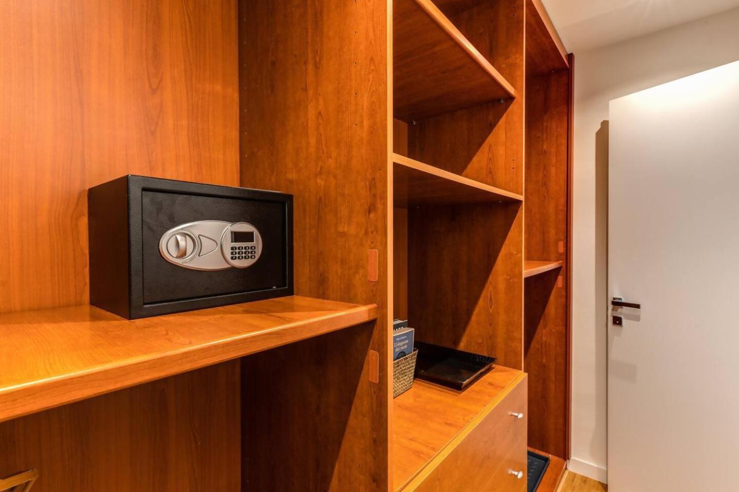 Charming Flat By The Vatican Rome Buitenkant foto