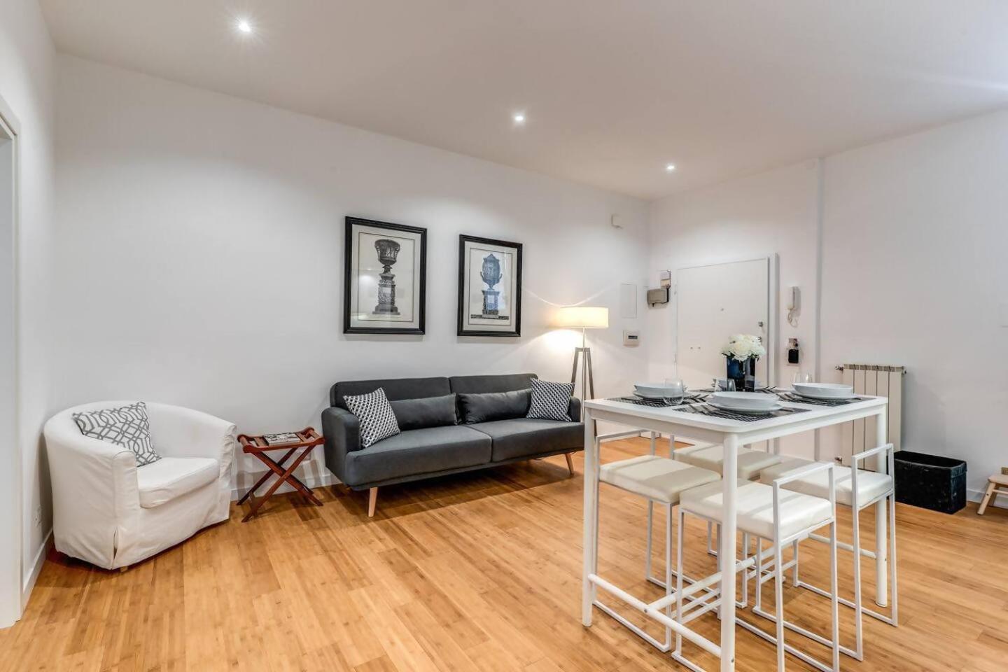 Charming Flat By The Vatican Rome Buitenkant foto