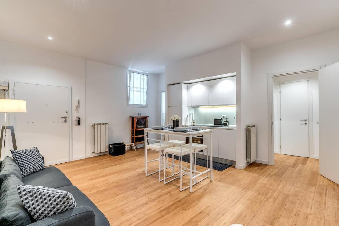 Charming Flat By The Vatican Rome Buitenkant foto